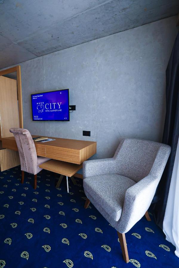 City Hotel Glarnerland Nafels Exterior photo